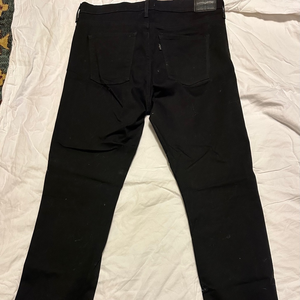 Levi’s slimming bootcut black jeans